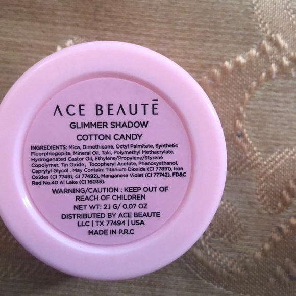 Eyeshadow - Picture 4 of 5